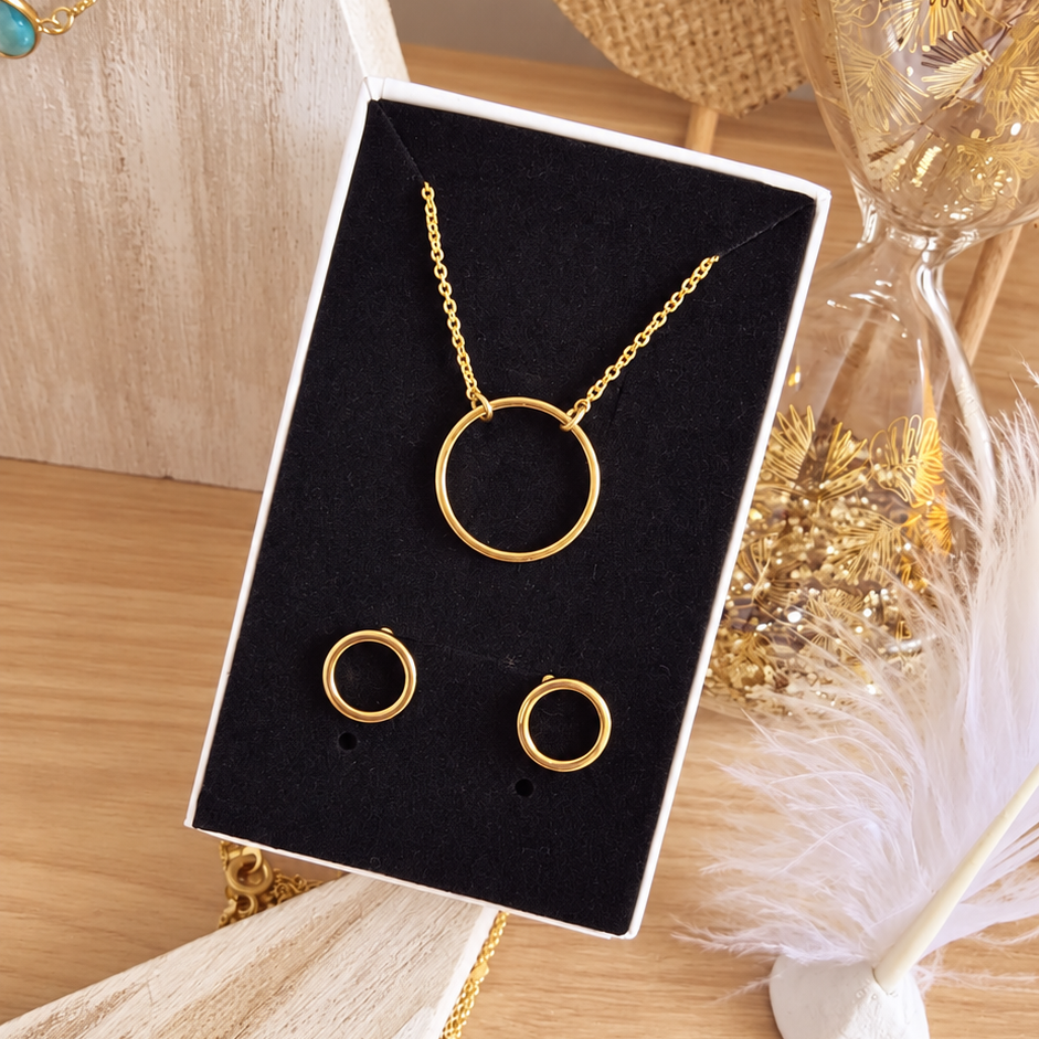 Pendientes círculos de acero con baño de oro de 0,8 cm
